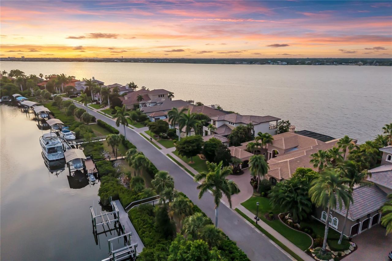 3803 Hawk Island Drive, Bradenton, FL 34208 Photo