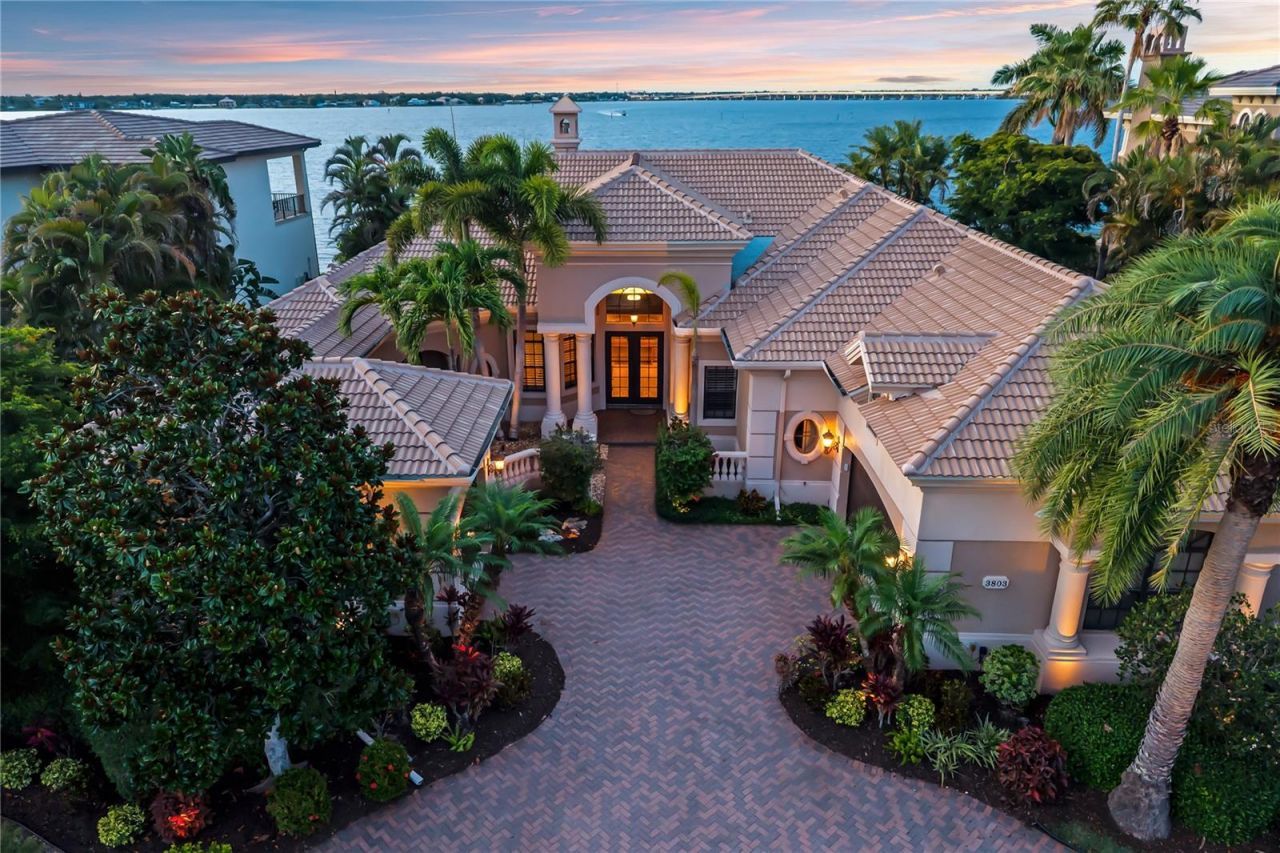 3803 Hawk Island Drive, Bradenton, FL 34208 Photo