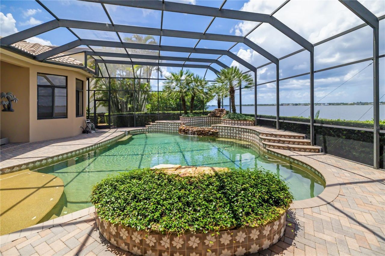 3803 Hawk Island Drive, Bradenton, FL 34208 Photo