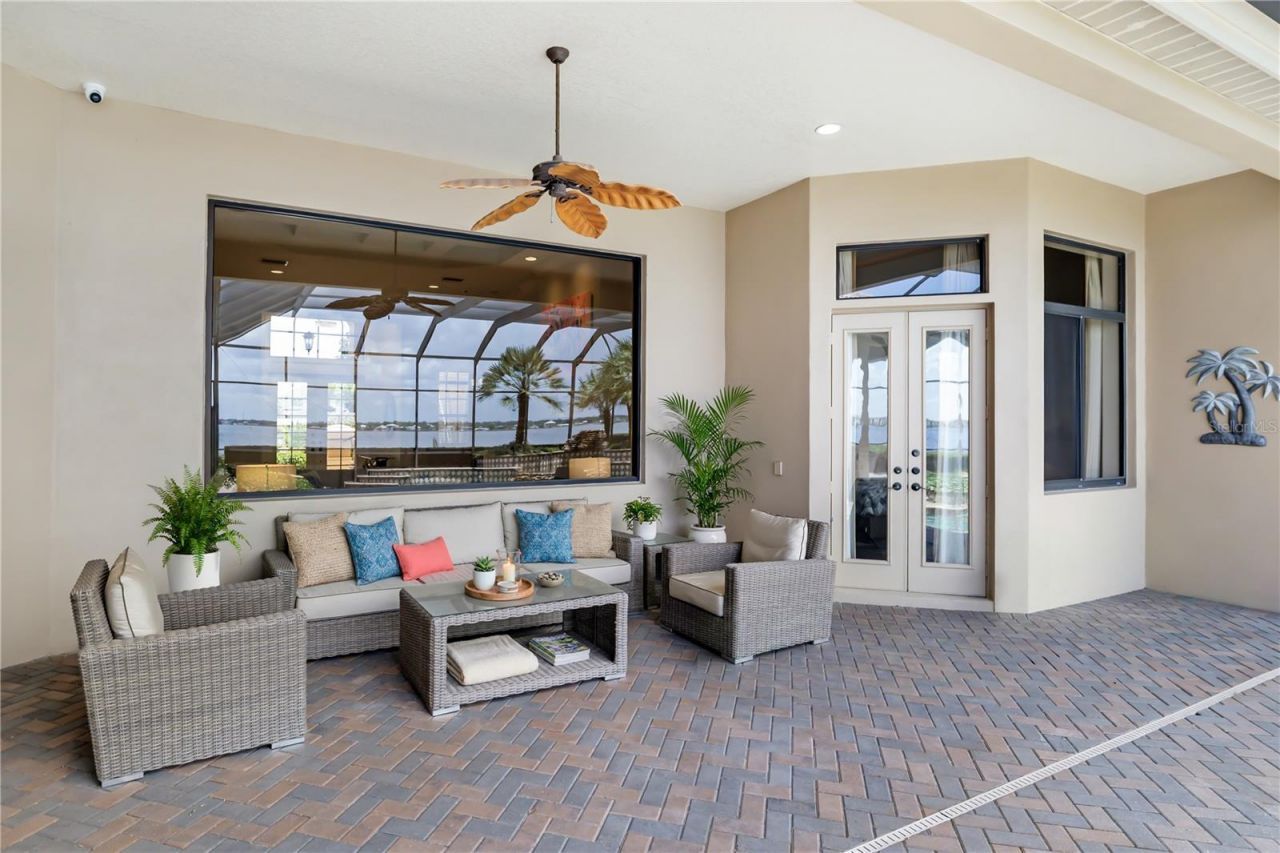 3803 Hawk Island Drive, Bradenton, FL 34208 Photo
