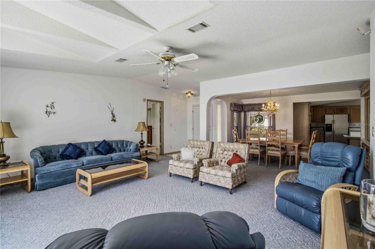 8476 Imperial Circle , Palmetto, FL 34221 Photo