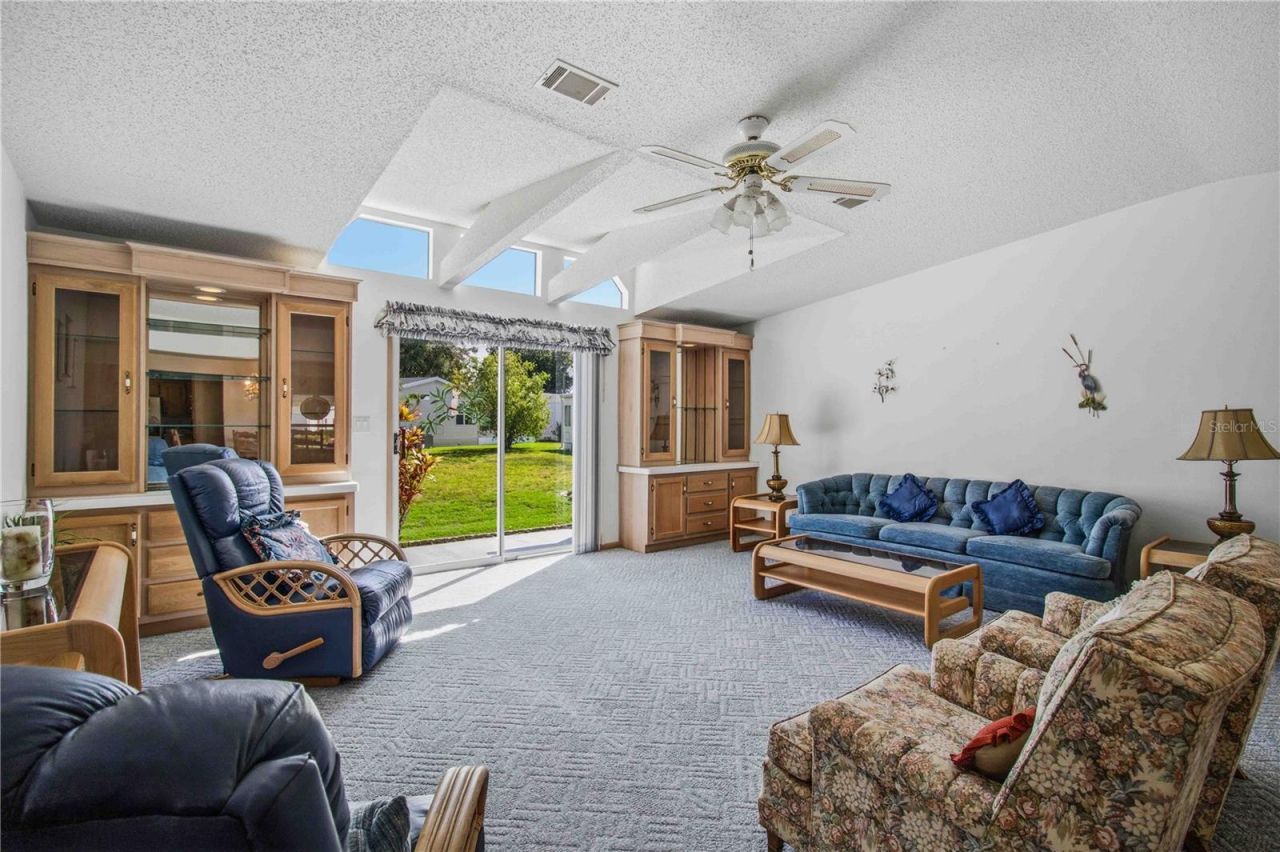 8476 Imperial Circle , Palmetto, FL 34221 Photo