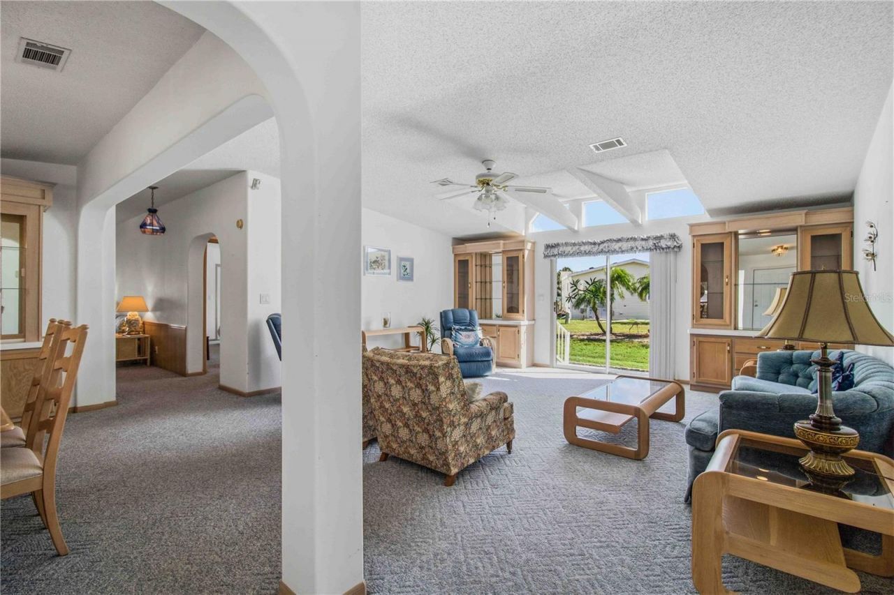 8476 Imperial Circle , Palmetto, FL 34221 Photo