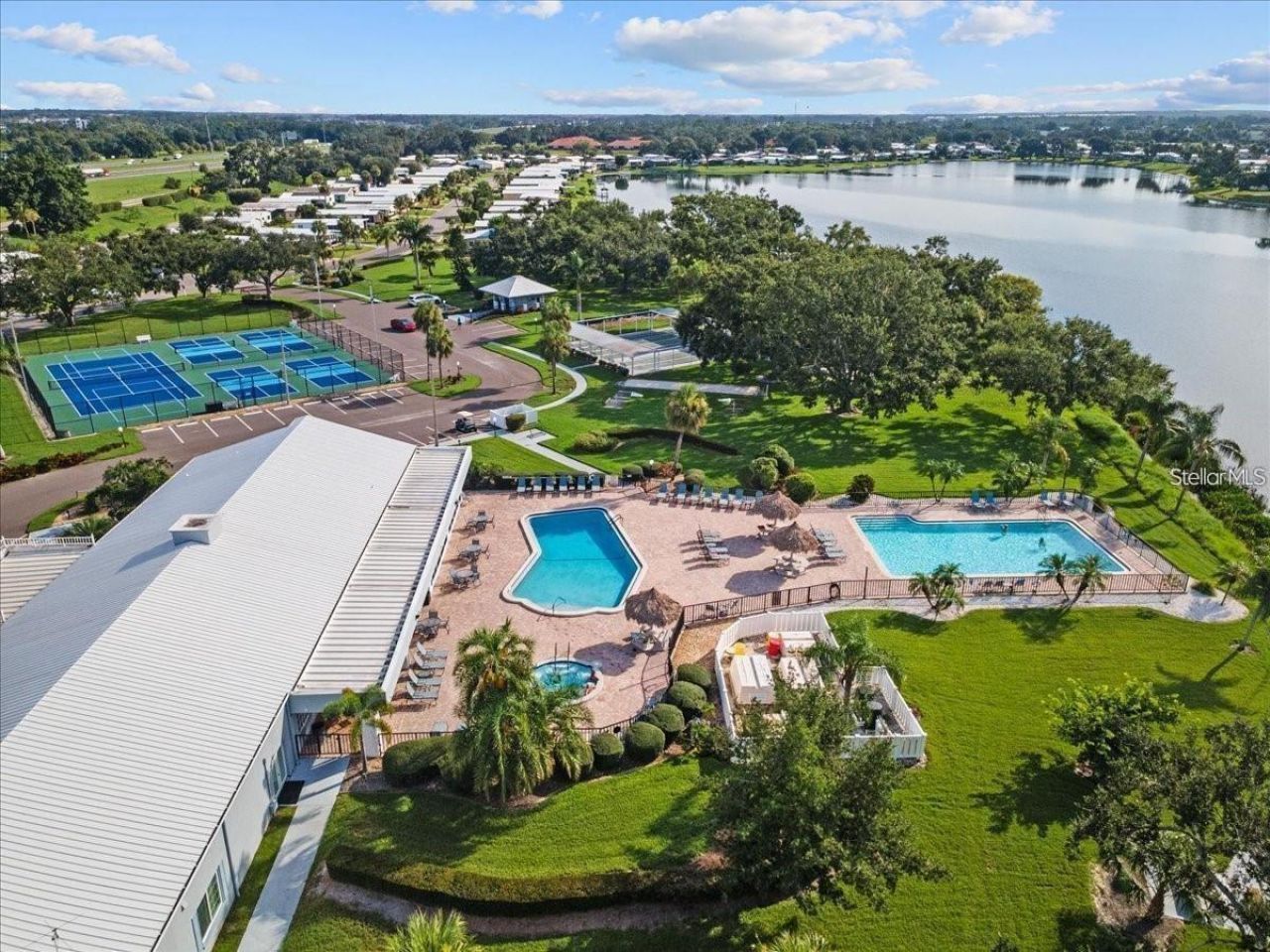 8476 Imperial Circle , Palmetto, FL 34221 Photo