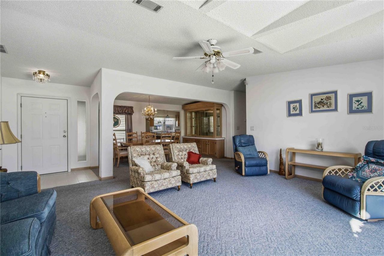 8476 Imperial Circle , Palmetto, FL 34221 Photo