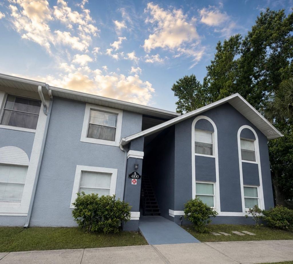 4100 Pershing Pointe Place, Unit 7, Orlando, FL 32822 Main Photo