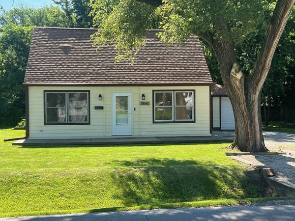 11840 S Hamlin Avenue , Alsip, IL 60803