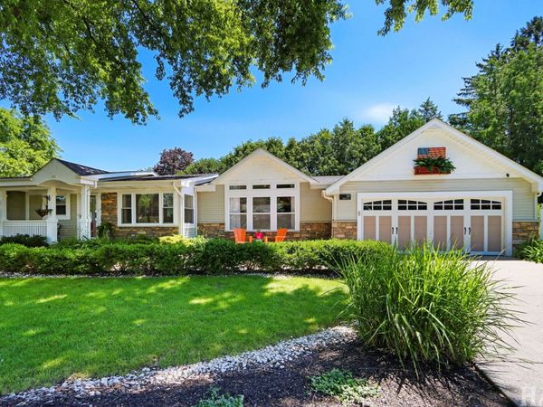 597 Dublin Drive, Mundelein, IL 60060