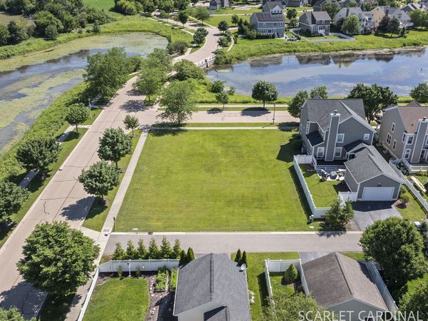 75 Atkinson Drive , Sugar Grove, IL 60554