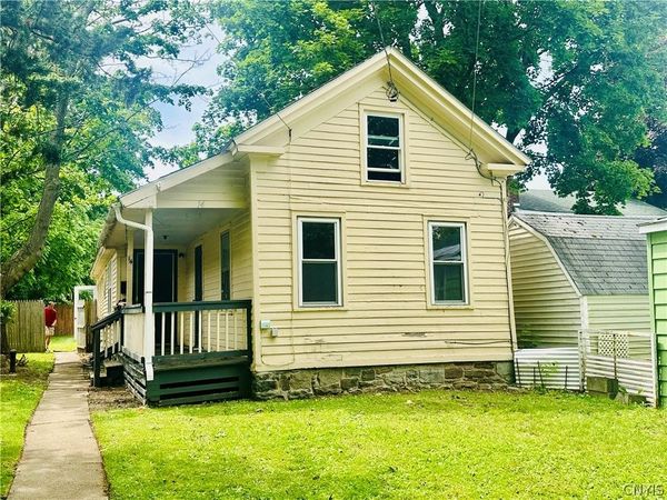 14 Murray Street , Oswego, NY 13126