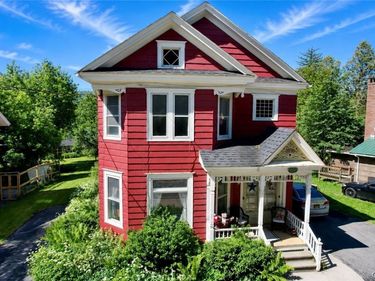 2615 Mckinley Street , New Woodstock, NY 13122
