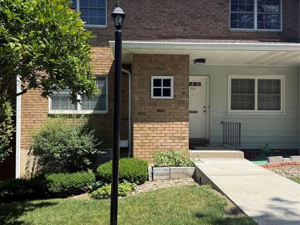 1840 Crompond Road , Unit 7D4, Peekskill, NY 10566