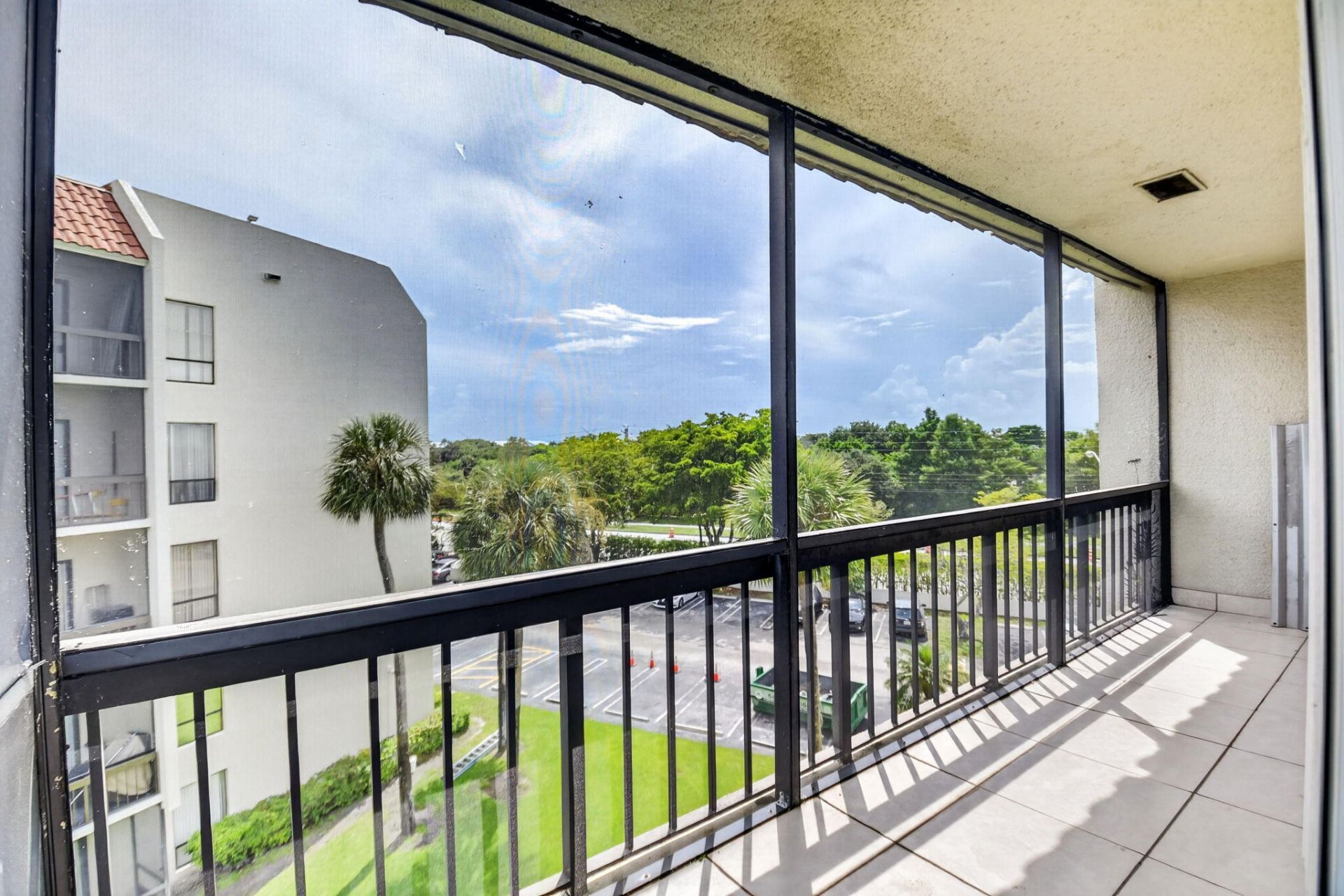3050 Presidential Way, Unit 407, West Palm Beach, FL 33401 Photo