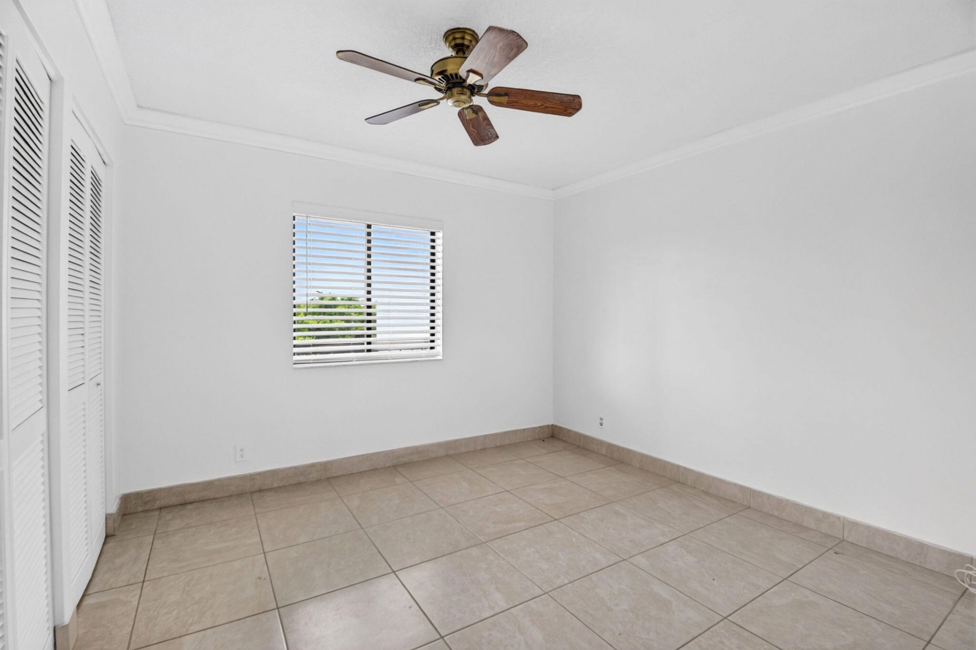 3050 Presidential Way, Unit 407, West Palm Beach, FL 33401 Photo