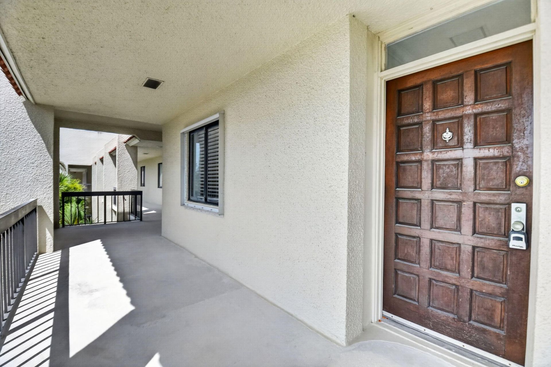 3050 Presidential Way, Unit 407, West Palm Beach, FL 33401 Photo
