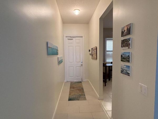 29 Harbour Isle W, Unit 102, Fort Pierce, FL 34949