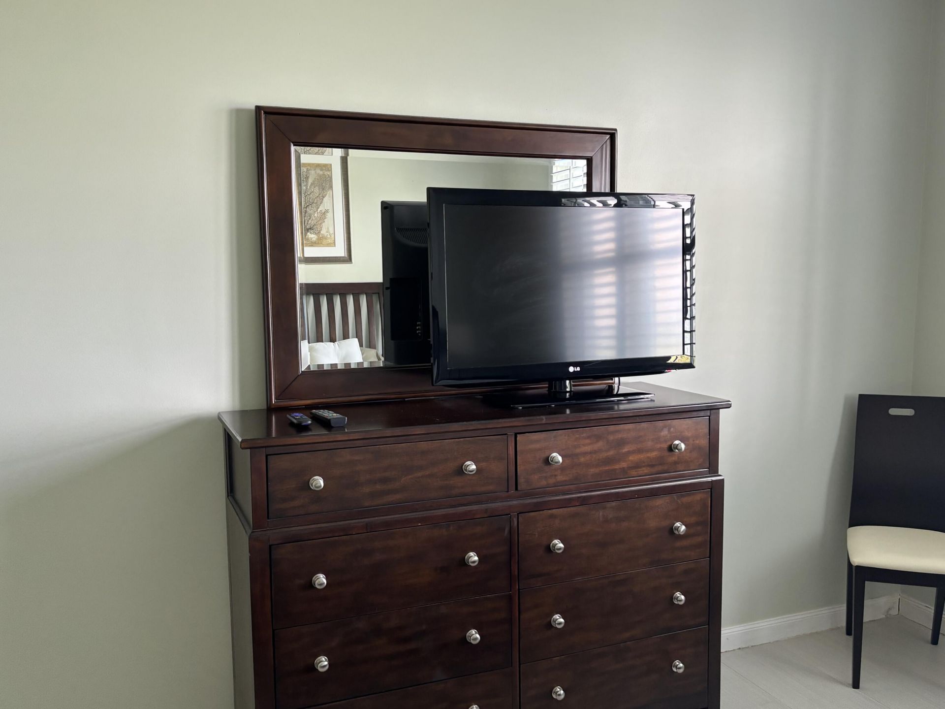 29 Harbour Isle W, Unit 102, Fort Pierce, FL 34949 Photo