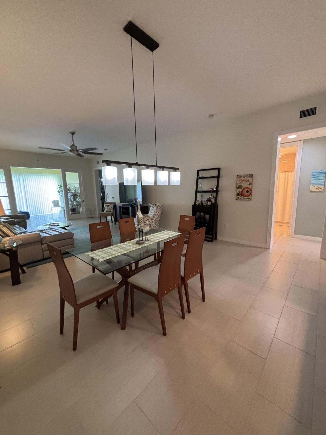 29 Harbour Isle W, Unit 102, Fort Pierce, FL 34949 Photo