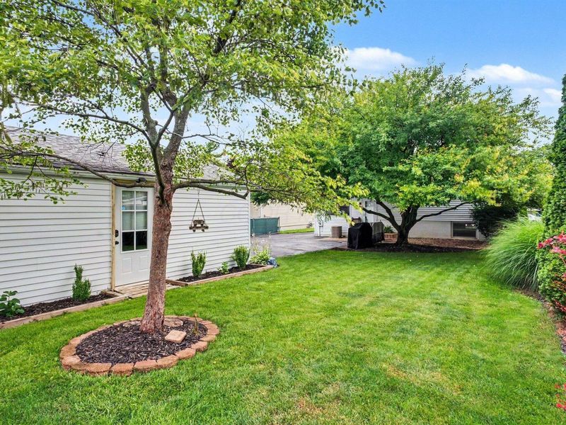 1759 Riverbend Road, Columbus, OH 43223 Photo 27