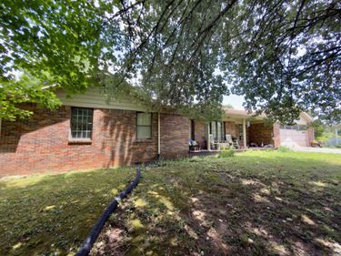 10113 Kentucky 92, Monticello, KY 42633