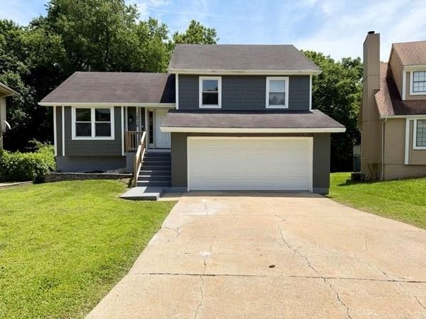 10739 Stark Avenue, Kansas City, MO 64134