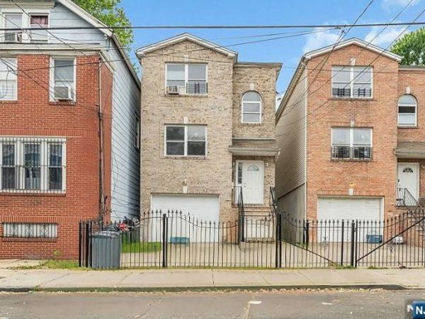 285 6th Street, NEWARK, NJ 07103
