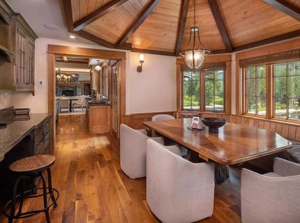 8133 Valhalla Drive, Truckee, CA 96161 Photo