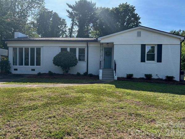 168 Collins Avenue , Forest City, NC 28043