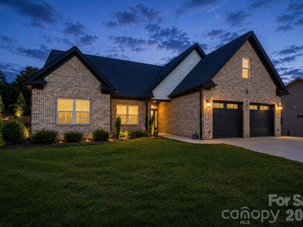 4282 Holly Circle NE, Conover, NC 28613