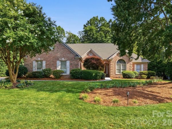 13101 Darby Chase Drive, Charlotte, NC 28277