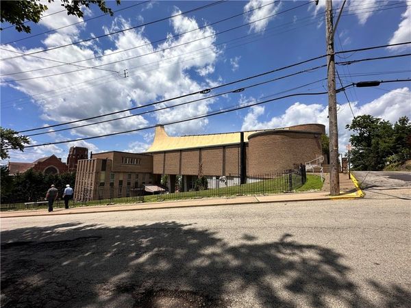 2021 S Braddock Ave, Pittsburgh, PA 15218