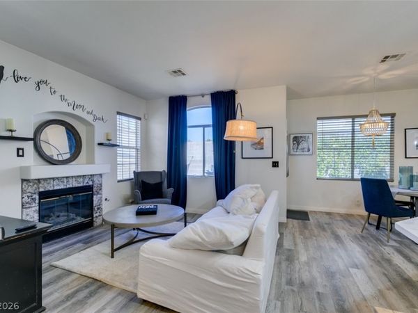 7221 Scenic Desert Court, Las Vegas, NV 89131