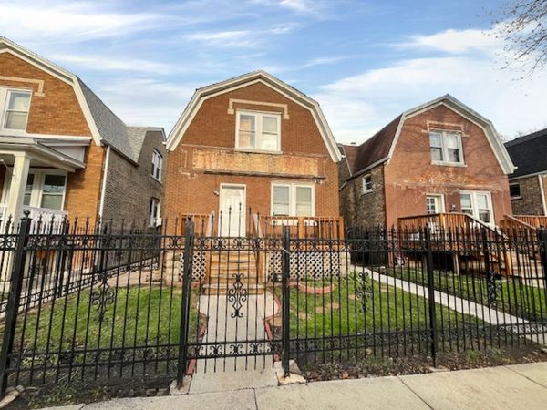 913 N Kedvale Avenue , Chicago, IL 60651