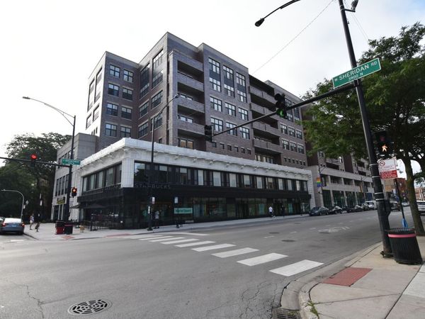 3833 N Broadway Street , Unit 317, Chicago, IL 60613