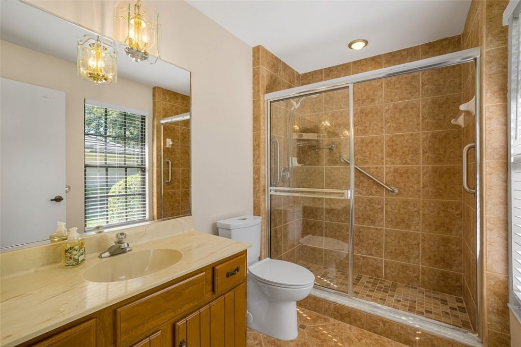 129 Prestwick Circle, Vero Beach, FL 32967 Photo
