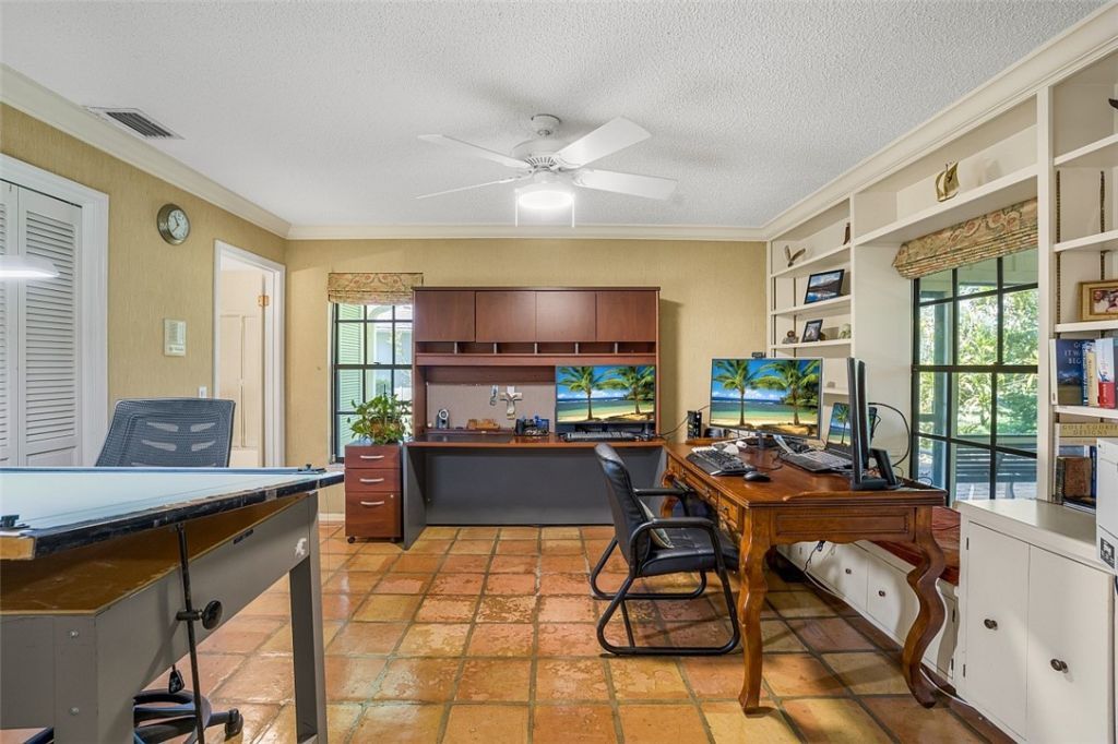 129 Prestwick Circle, Vero Beach, FL 32967 Photo
