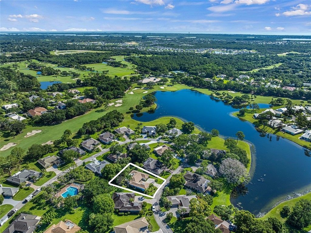 129 Prestwick Circle, Vero Beach, FL 32967 Photo