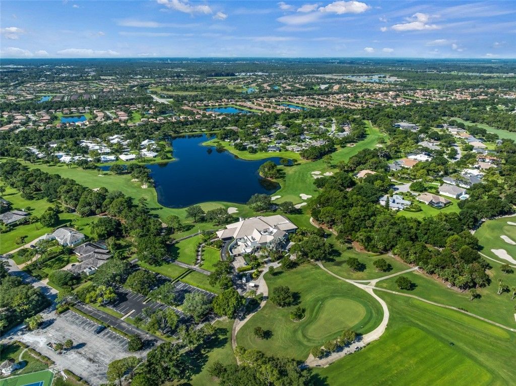 129 Prestwick Circle, Vero Beach, FL 32967 Photo