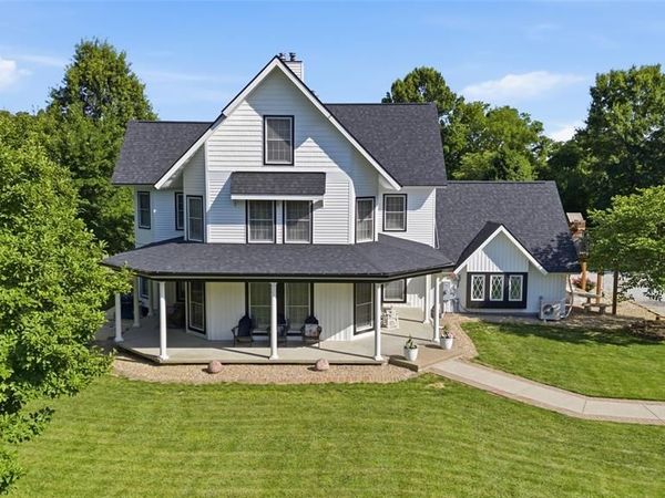 2838 Woodson Drive , Columbia, IL 62236