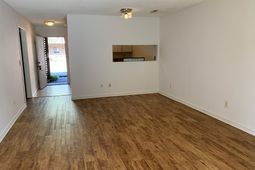 2736 Jobee Drive photo 4