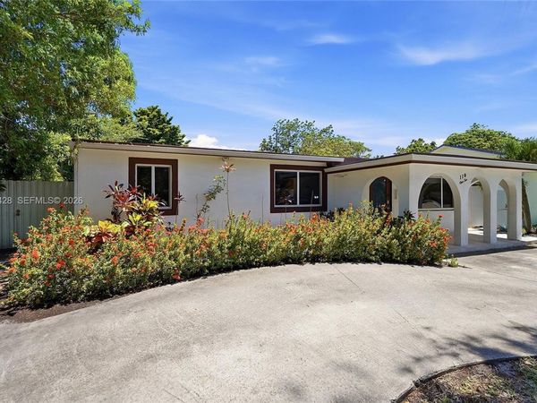 110 NW 125th St , North Miami, FL 33168