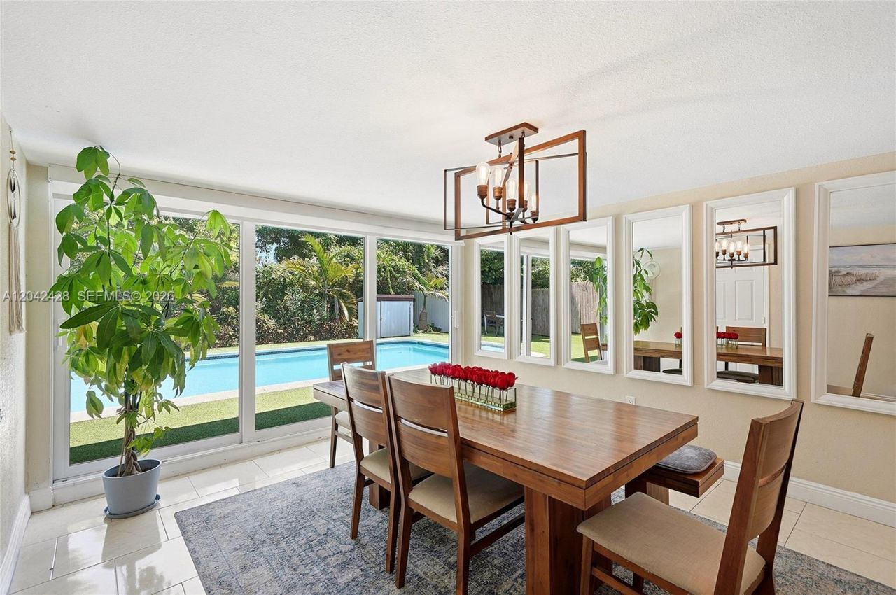 110 NW 125th St, North Miami, FL 33168 Photo