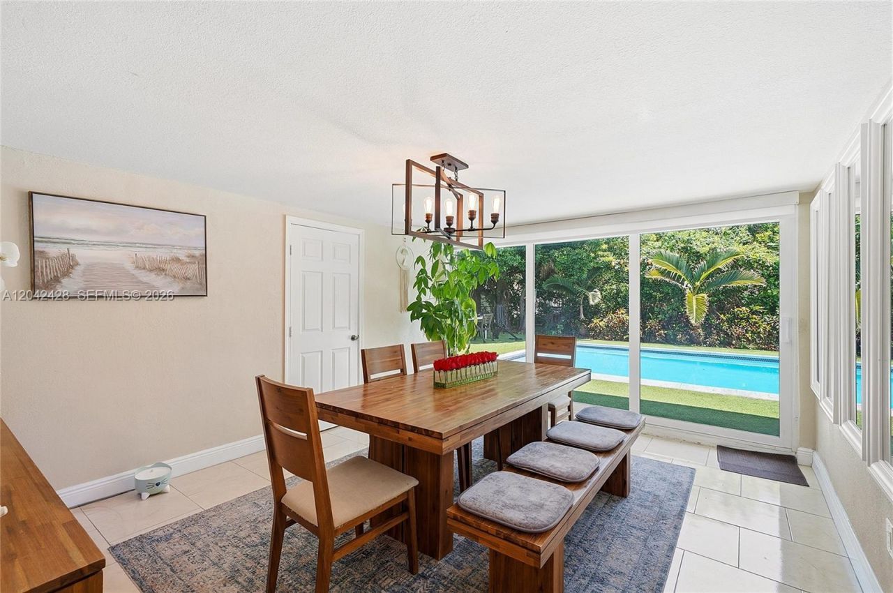 110 NW 125th St, North Miami, FL 33168 Photo