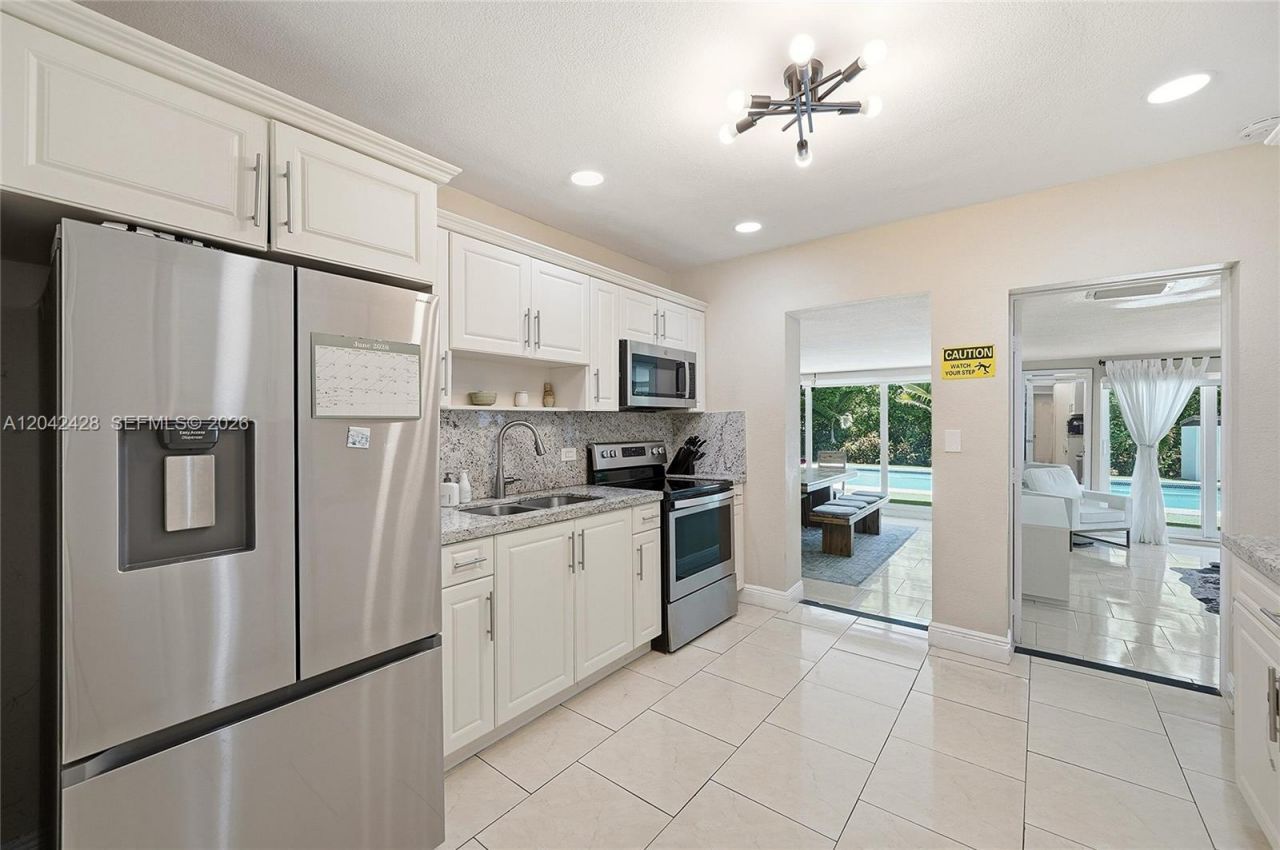 110 NW 125th St, North Miami, FL 33168 Photo