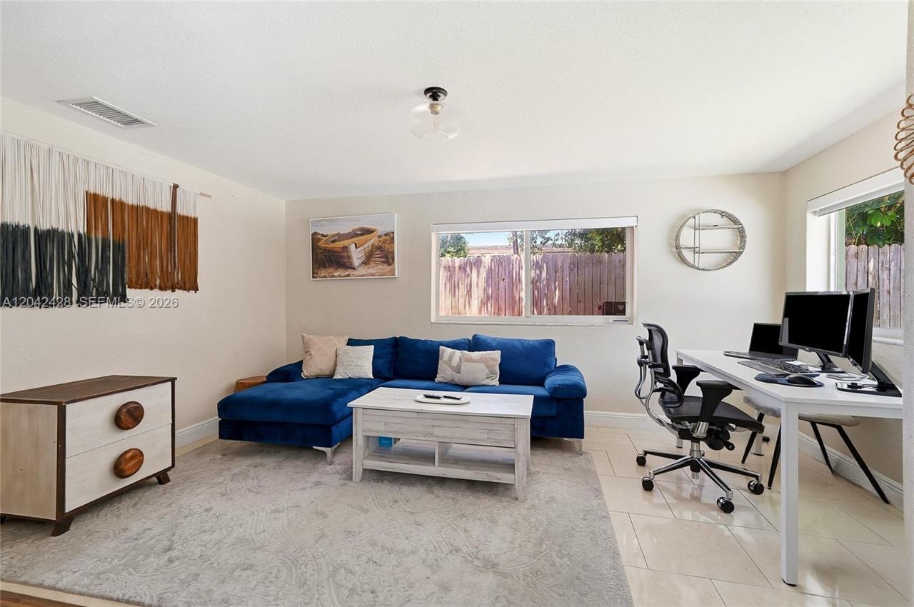 110 NW 125th St, North Miami, FL 33168 Photo