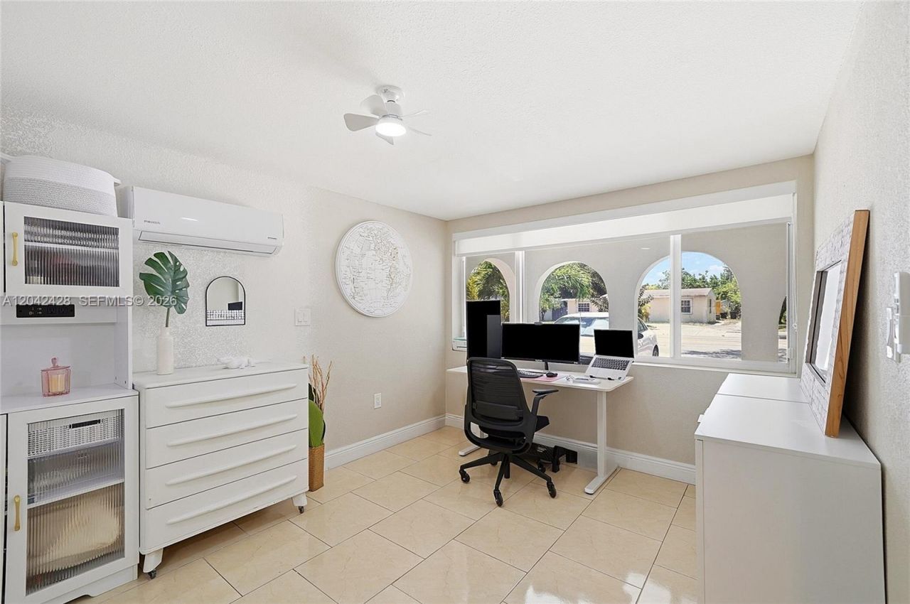 110 NW 125th St, North Miami, FL 33168 Photo