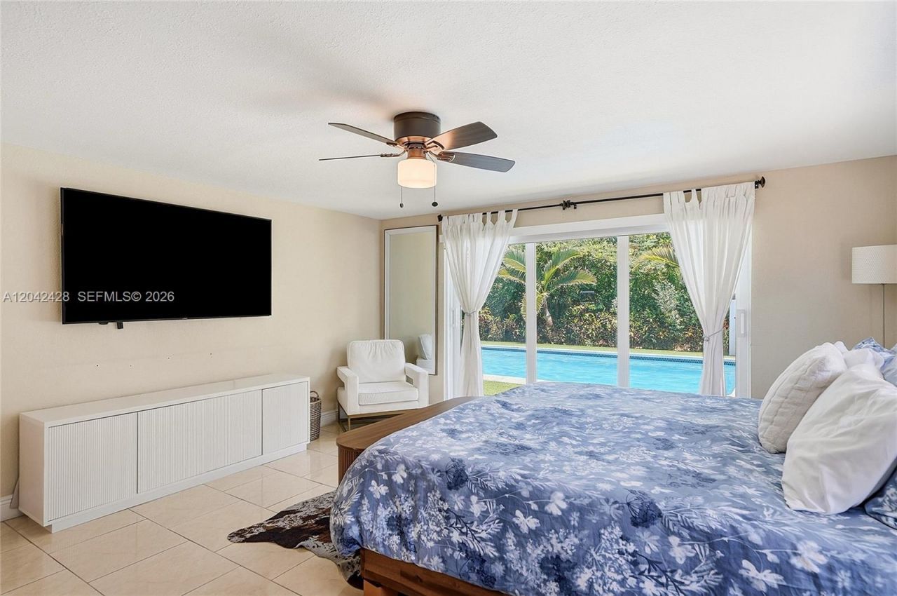 110 NW 125th St, North Miami, FL 33168 Photo