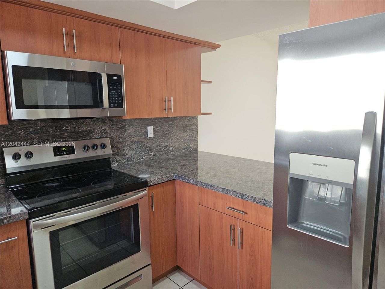11071 NW 7th St, Unit 104-15, Miami, FL 33172 Photo