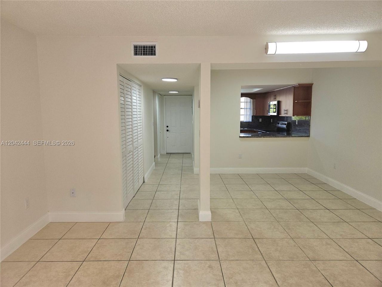 11071 NW 7th St, Unit 104-15, Miami, FL 33172 Photo