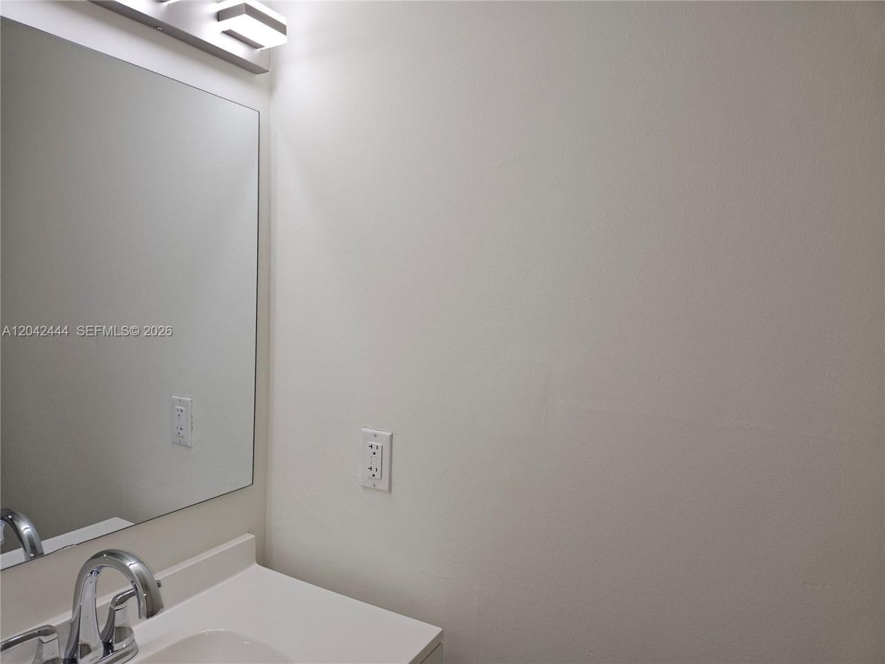 11071 NW 7th St, Unit 104-15, Miami, FL 33172 Photo
